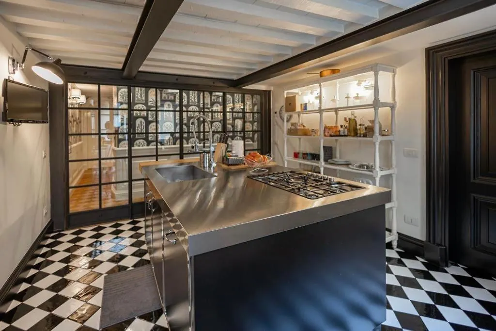 Bardi Elegant Apartment Florence